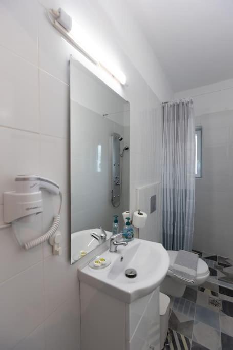 Apartamento Όμορφο Στούντιο Στο Κέντρο Της Πόλης. Larissa Exterior foto